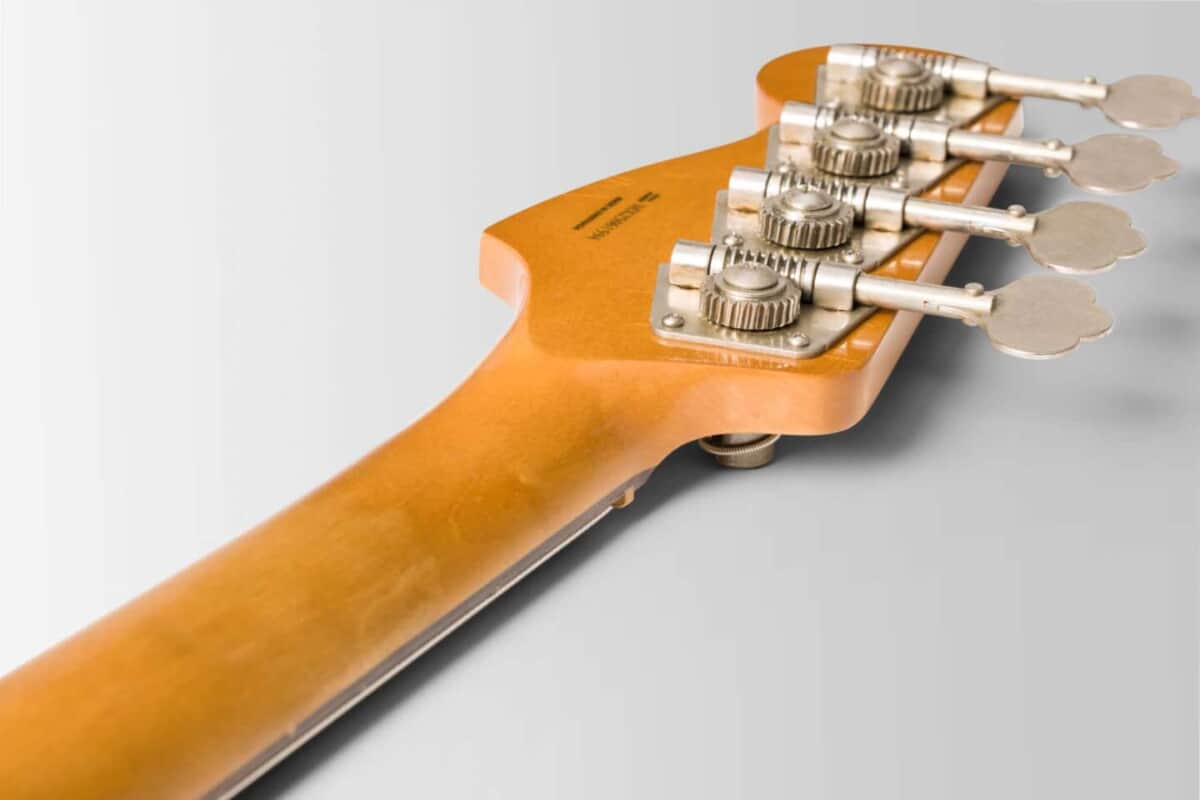 Fender Limited Edition Vintera® II Road Worn® '60s Precision Bass® Neck