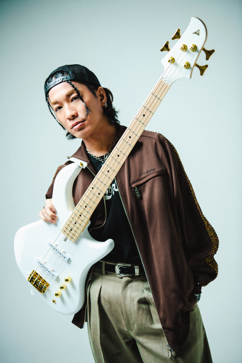 あきらかにあきら　ACE BASS / AB-4 STD
