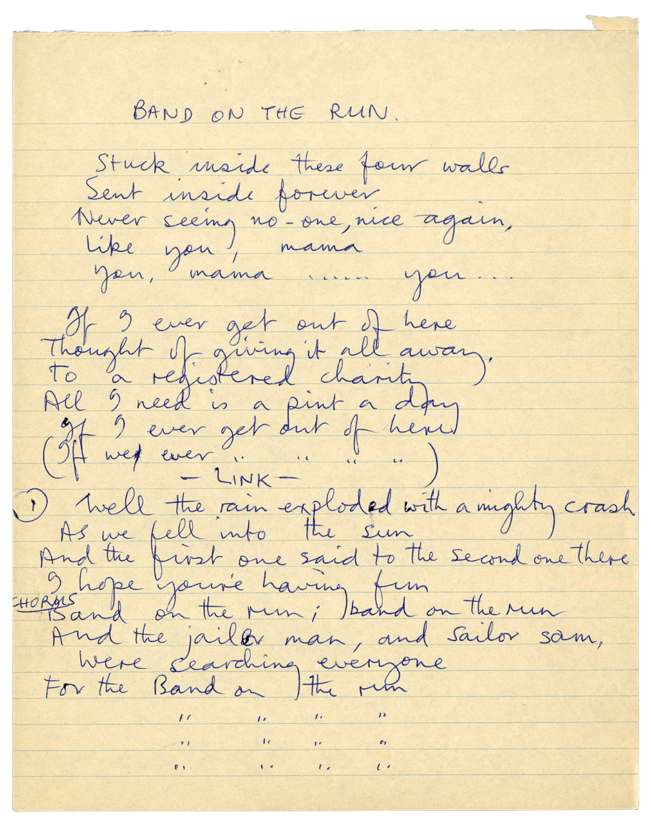 ポール・マッカートニーが154曲の歌詞を自ら解説する『THE LYRICS』の