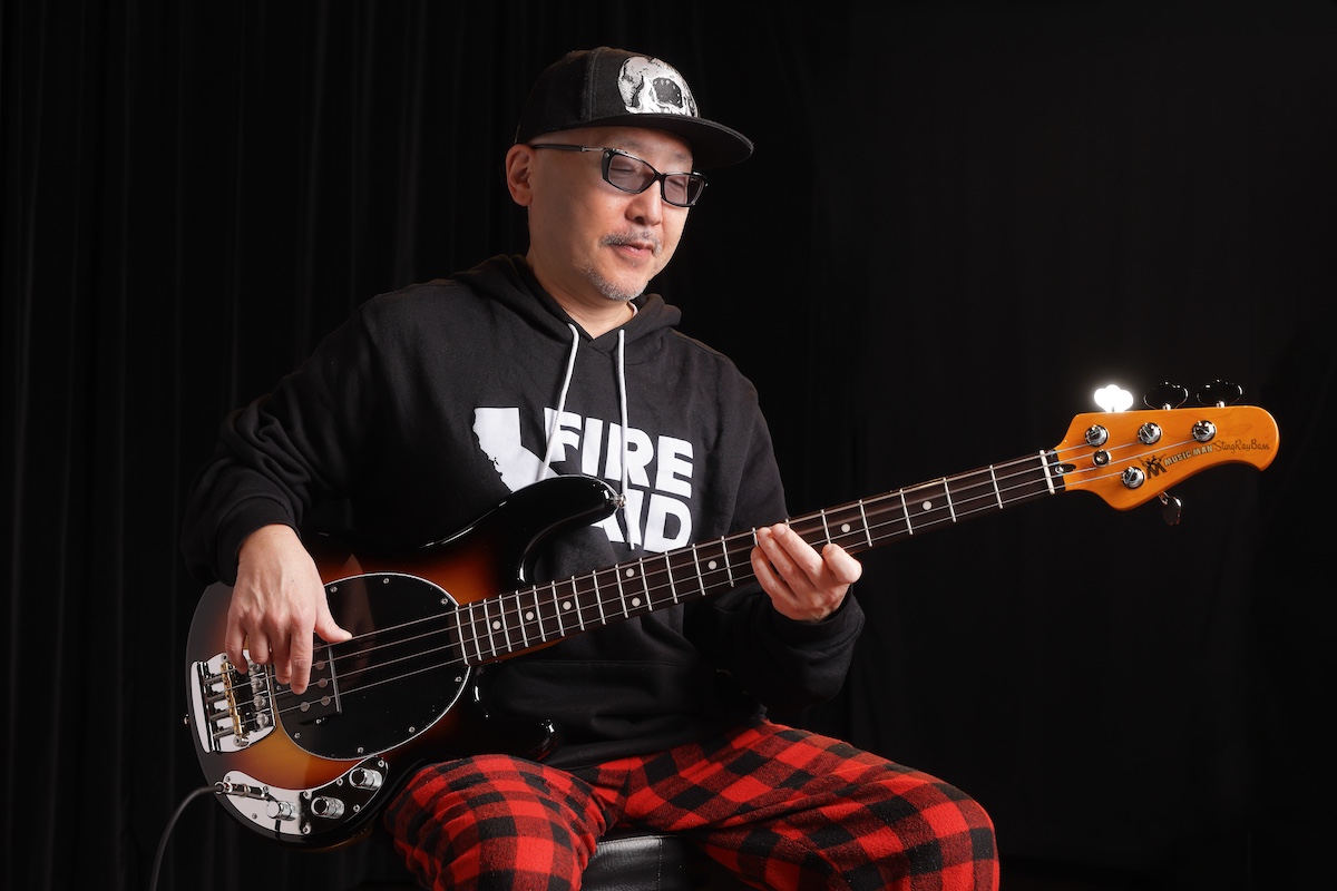 根岸孝旨 × Pino Palladino Signature StingRay Bass(フレッテッド)