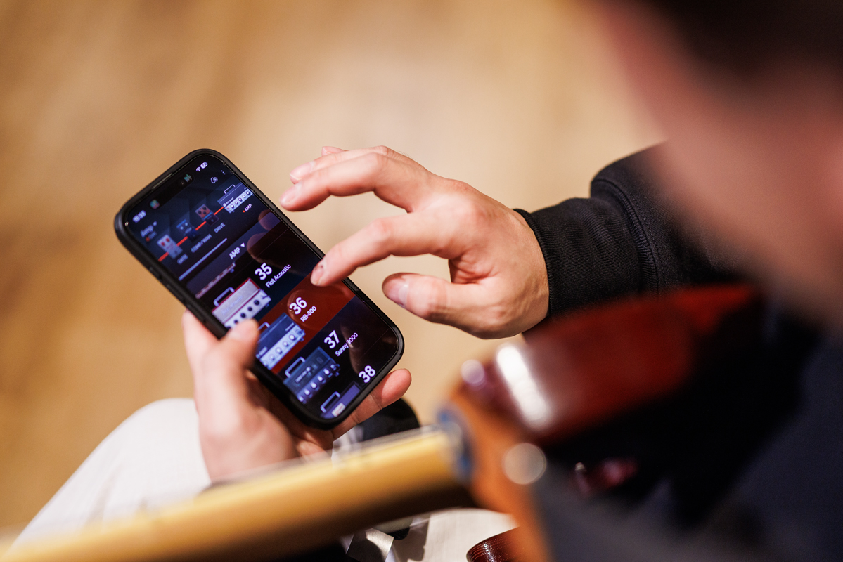 井澤惇 Spark NEO 演奏風景