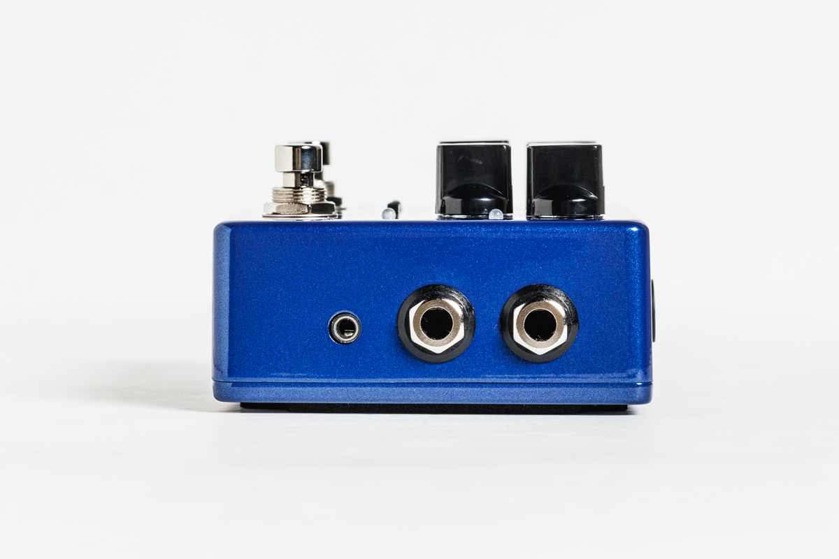 PlayTech / Navy Stomp 側面写真(右側)