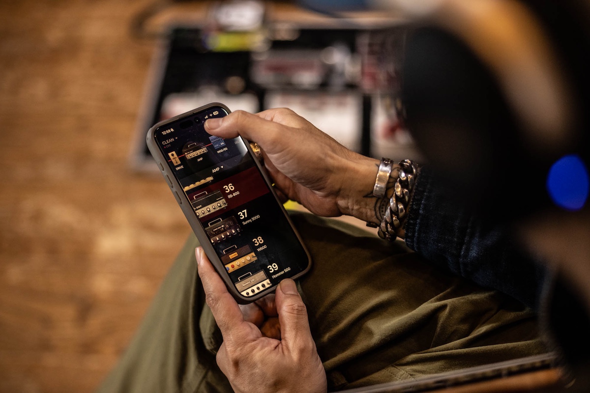 T$UYO$HI × Spark NEO 使用風景 Sparkアプリ