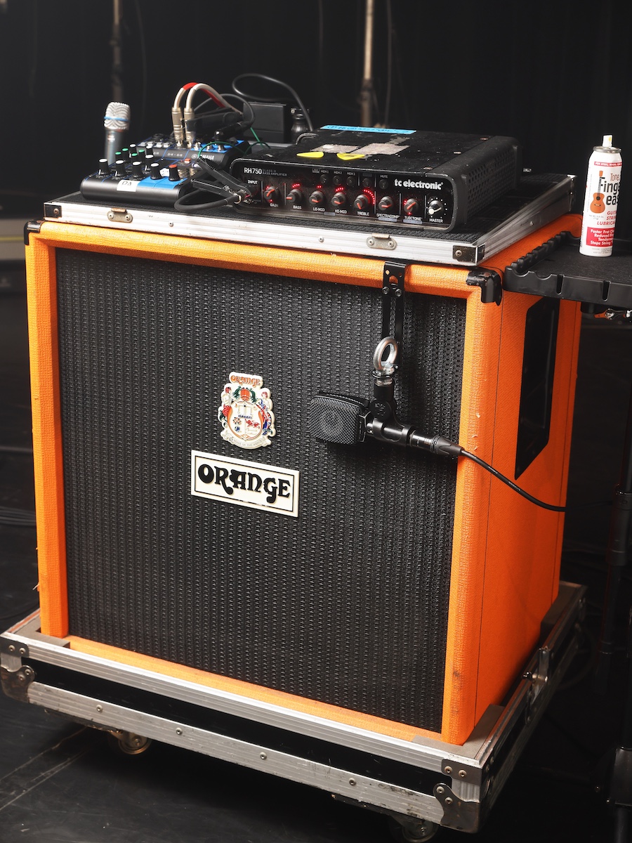 首藤義勝(the cabs)ベース・アンプ