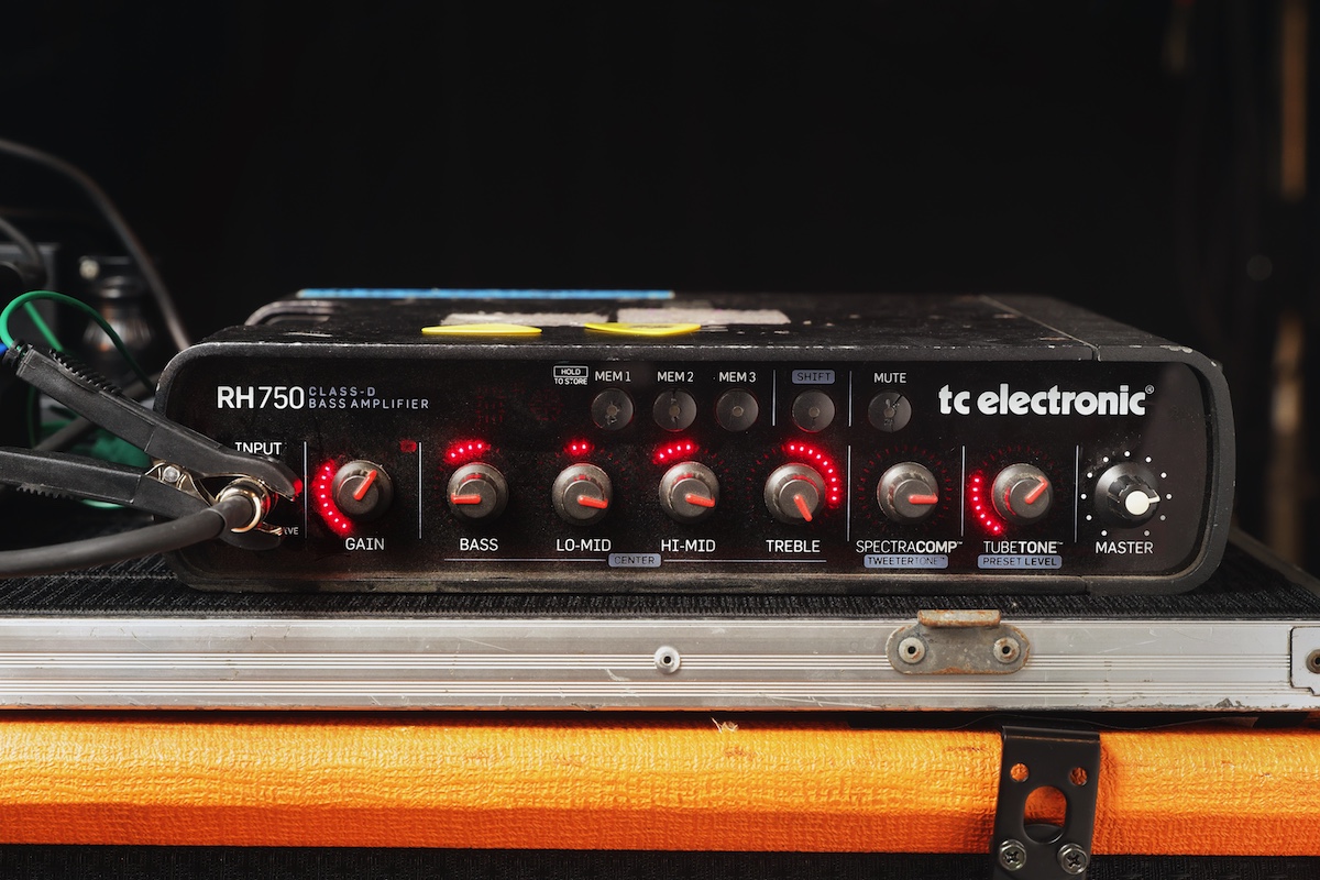 首藤義勝(the cabs)アンプ・ヘッド