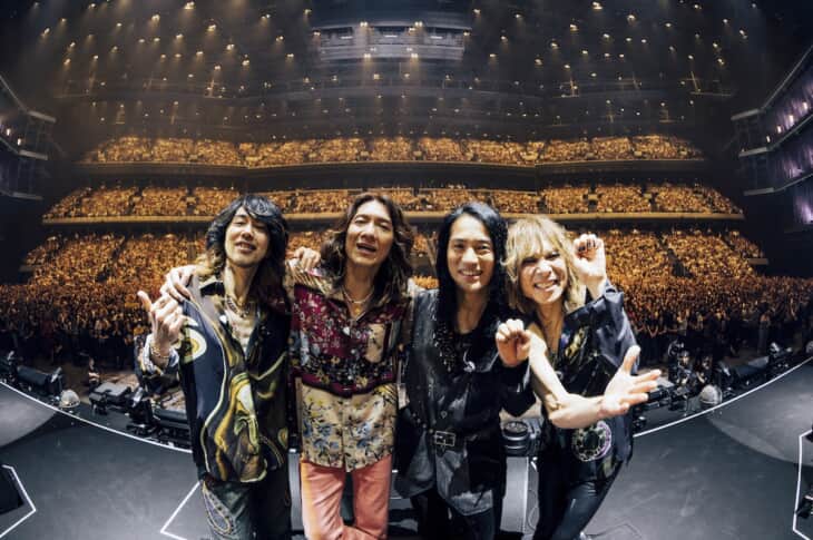“THE YELLOW MONKEY TOUR 2024/25 〜Sparkleの惑星X〜”のツアー写真集、『IMMORTAL』